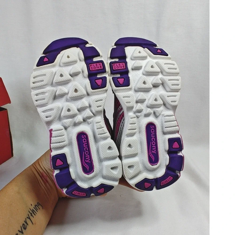Saucony Baby Ride 6 Running Shoe Purple Magenta pink Silver Toddler 7.5W New